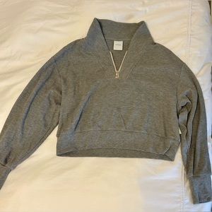 Varley Cropped Sweater, Quarter Zip, Gold Zipper (Size Medium)